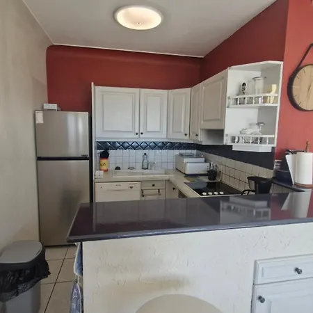 3 Pieces Climatise Avec Parking - - Fr-1-780-70 Appartement *