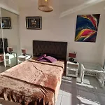 Apartment 3 Pieces Climatise Avec Parking - - Fr-1-780-70