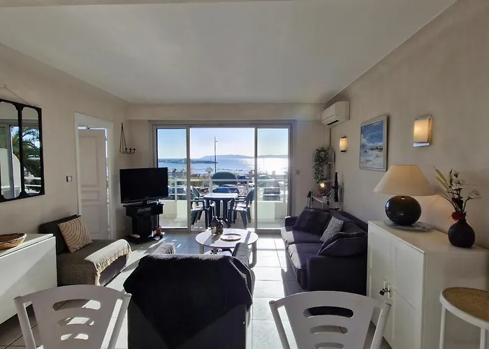 3 Pieces Climatise Avec Parking - - Fr-1-780-70 Sainte-Maxime