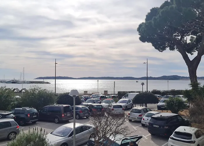 3 Pieces Climatise Avec Parking - - Fr-1-780-70 Apartment *